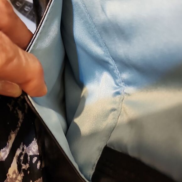 - Coach Legacy Signature Shoulder Handbag B1293-18996 - Picture 11 of 11